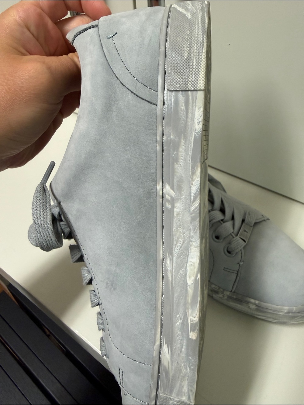 Frye Light Gray Suede Low Top Sneakers Size 9.5 Never Worn - Picture 9 of 10